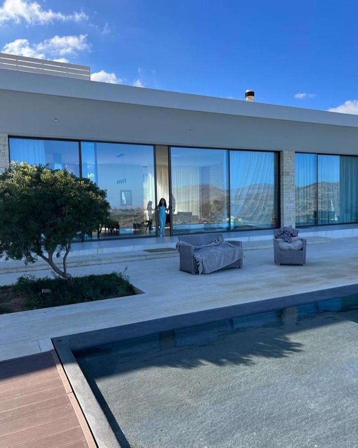 Ellas Residence Fantastic Pool Heated Kíssamos Exterior foto