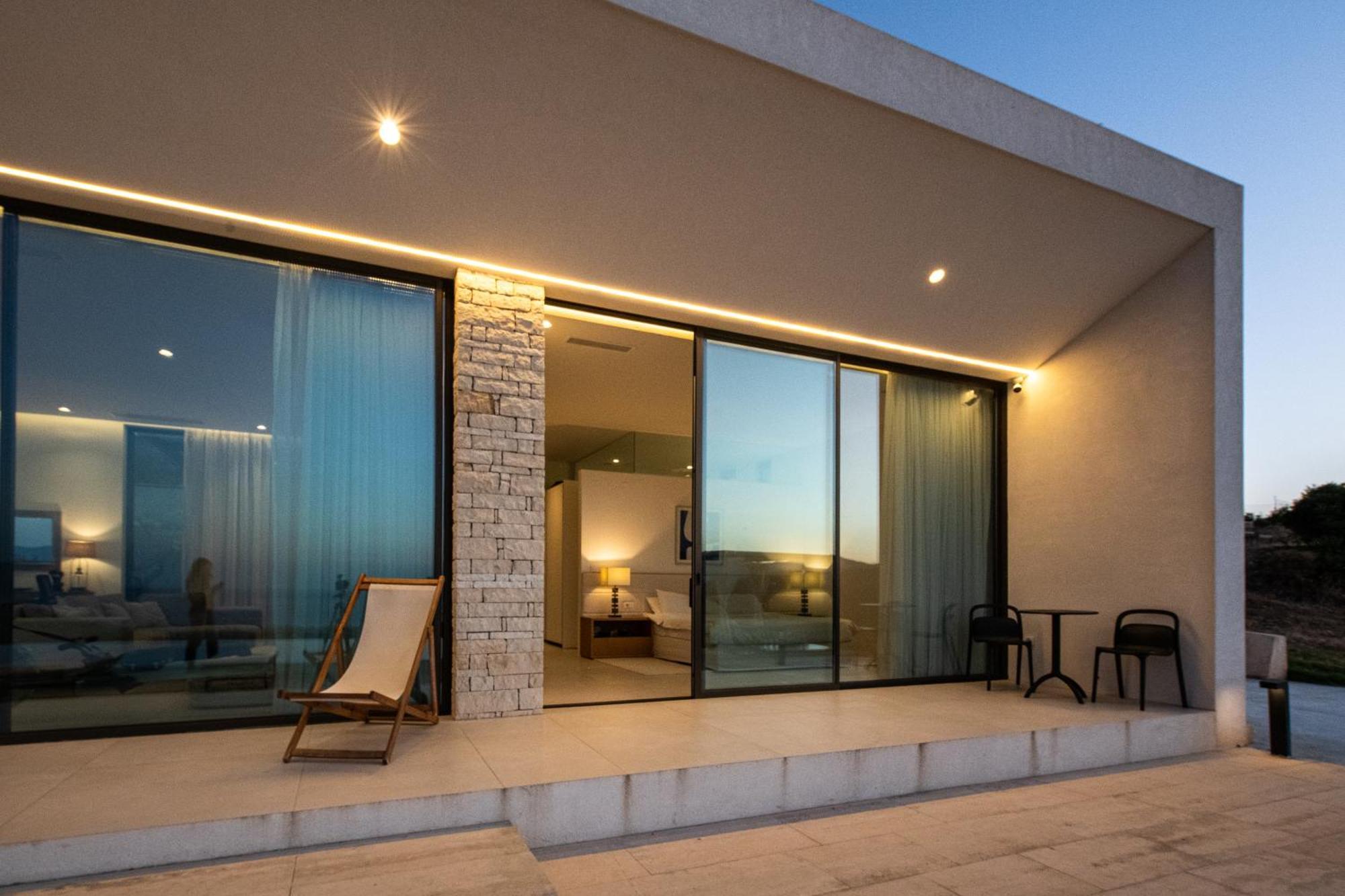 Ellas Residence Fantastic Pool Heated Kíssamos Exterior foto